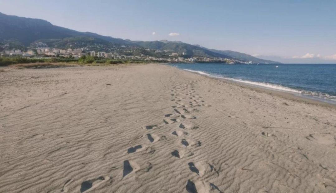 Plage Bastia * Bastia (Corsica)